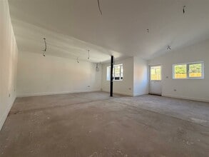 85-87 High St, Maldon to rent Interior Photo- Image 2 of 3