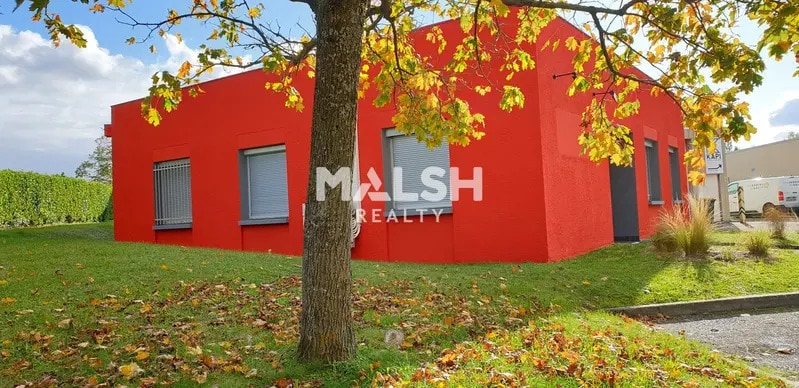 Office in Rillieux-la-Pape to rent Building Photo- Image 1 of 7