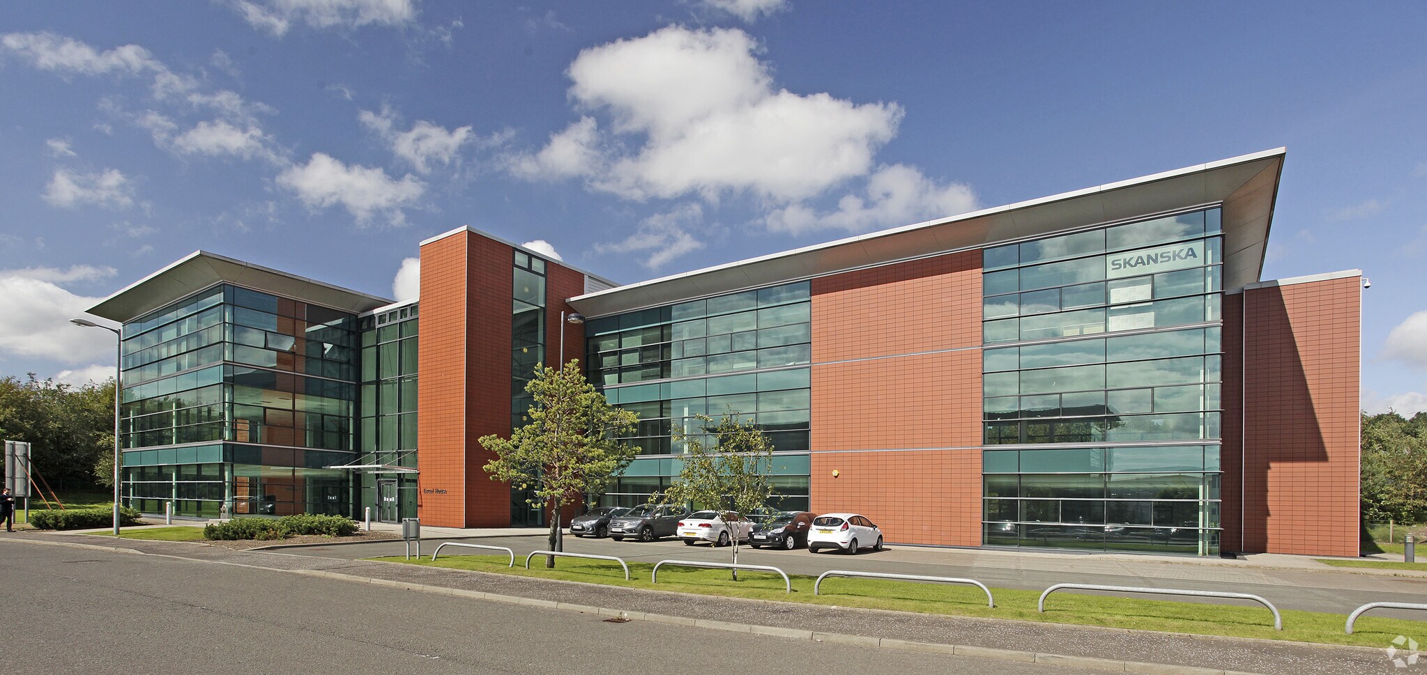 1 Renshaw Pl, Holytown for sale Primary Photo- Image 1 of 1