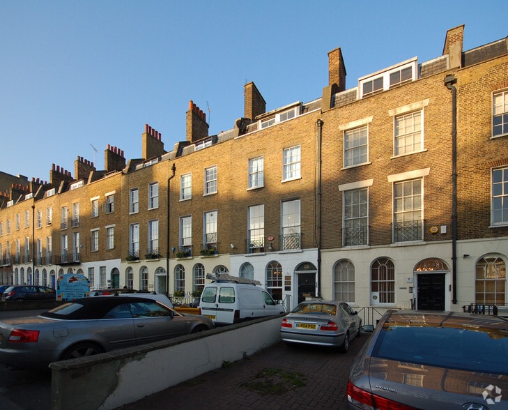 337 City Rd, London to rent - Building Photo - Image 2 of 3