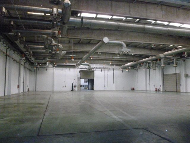 Office in Alcobendas, Madrid to rent Interior Photo- Image 1 of 2