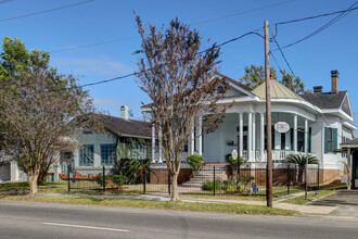 424 W Main St, New Iberia, LA for sale Primary Photo- Image 1 of 1