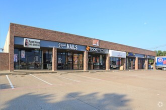 802-822 W Arkansas Ln, Arlington, TX for rent Primary Photo- Image 1 of 5