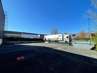 More details for Office, Light Industrial to Rent