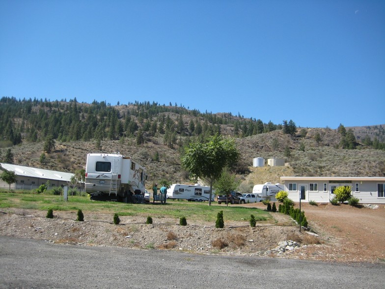 5 Swann Ln, Oroville, WA for sale - Primary Photo - Image 1 of 1