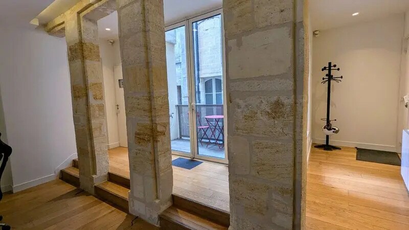 Office in Bordeaux to rent - Interior Photo - Image 3 of 6