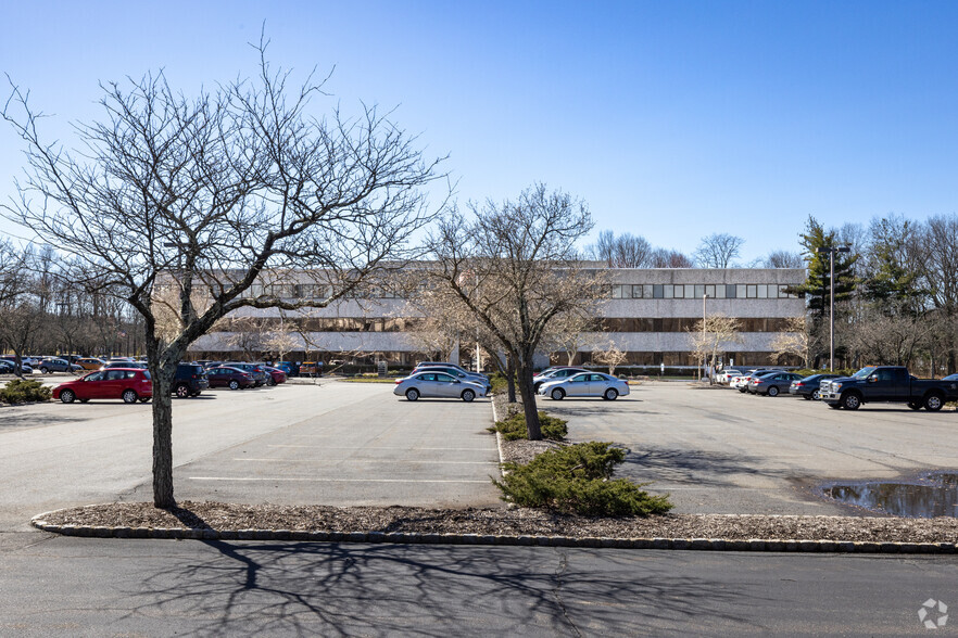 100 S Jefferson Rd, Whippany, NJ for rent - Building Photo - Image 3 of 21