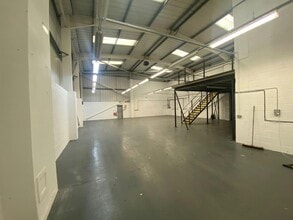 1 Angel Ct, Leeds to rent Interior Photo- Image 2 of 2