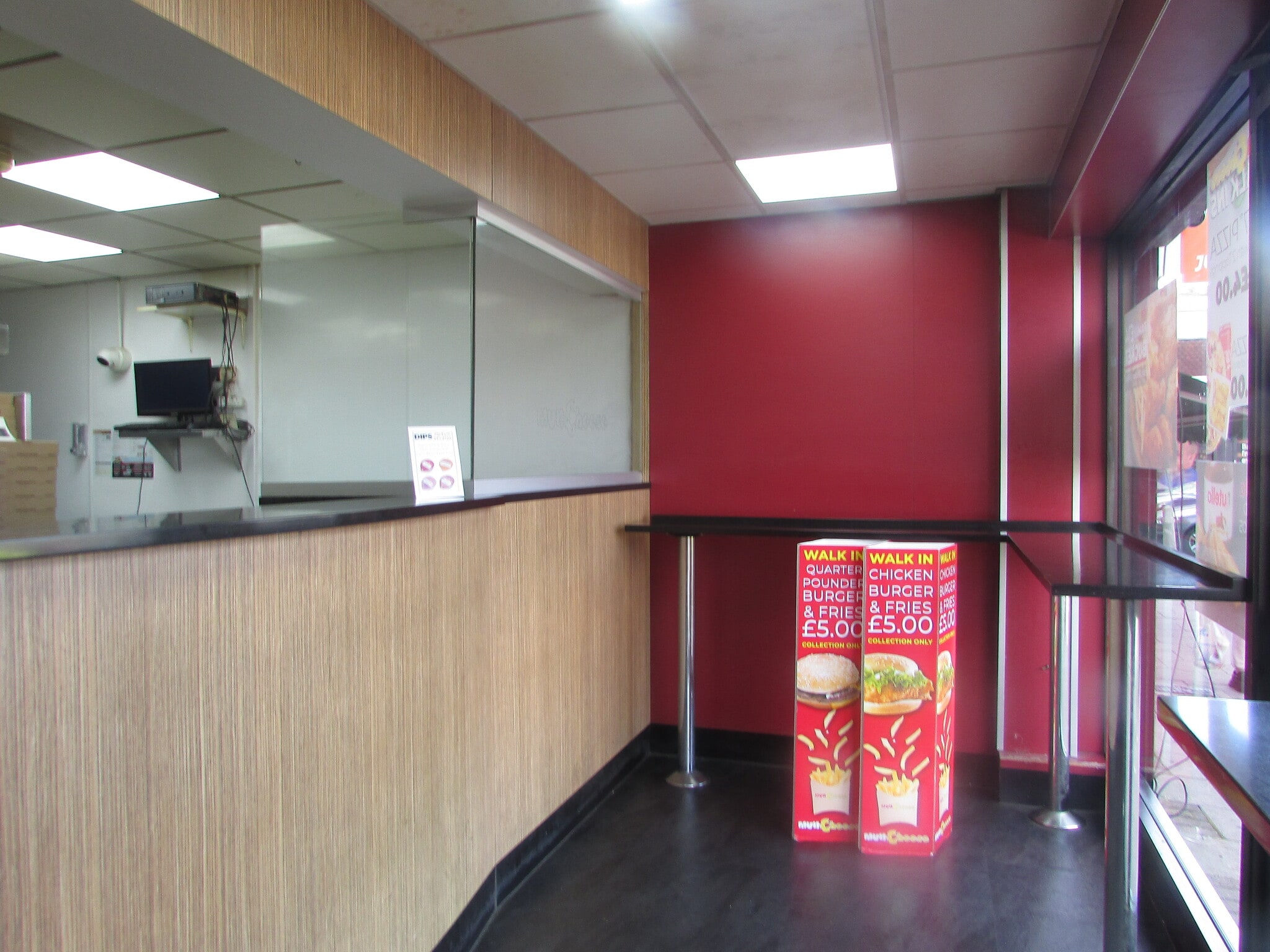 26 Sundon Park Para, Luton to rent Building Photo- Image 1 of 18