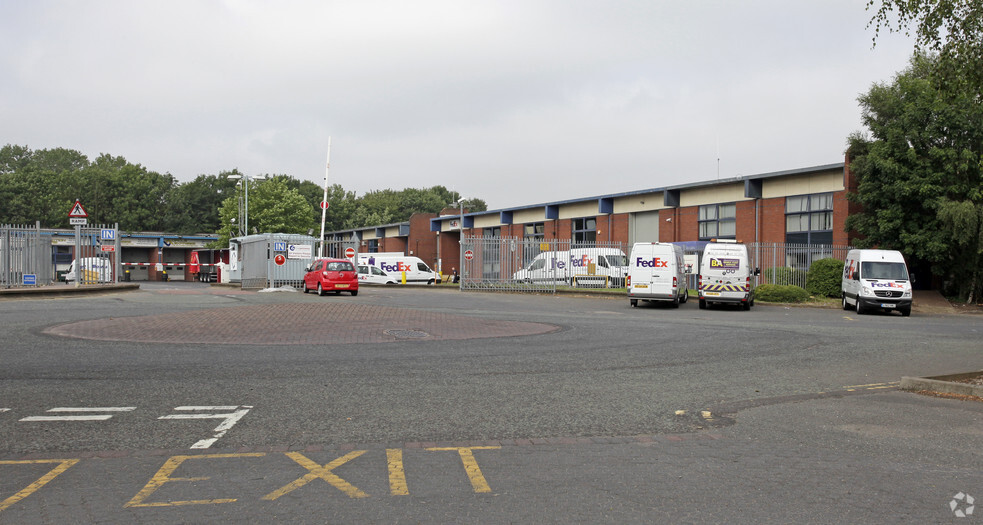 Birmingham Airport, Birmingham for sale - Primary Photo - Image 1 of 1