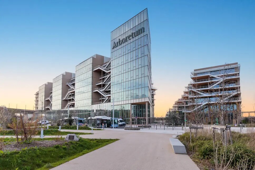 Office in Nanterre to rent Building Photo- Image 1 of 9
