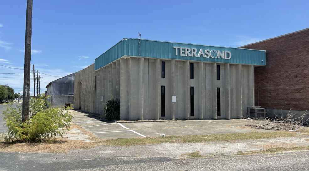 523 N Fitzgerald, Corpus Christi, TX for rent - Building Photo - Image 1 of 6