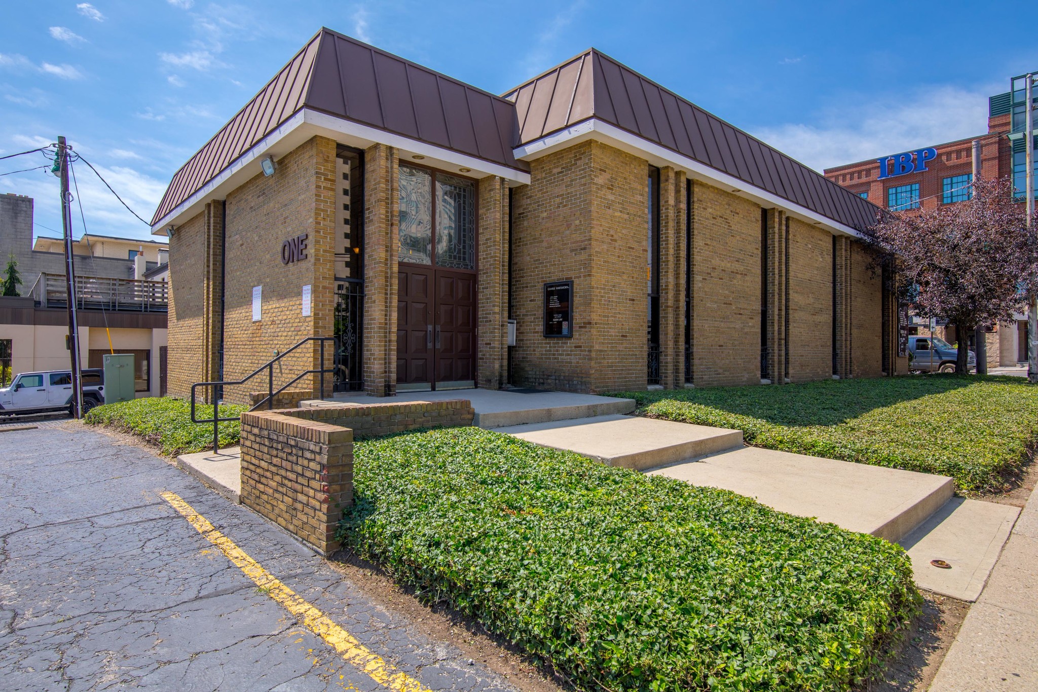 1 E Livingston Ave, Columbus, OH for rent Building Photo- Image 1 of 6