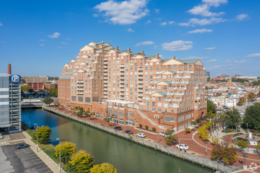 729 E Pratt St, Baltimore, MD for rent - Building Photo - Image 1 of 9