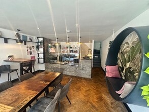 129 Fortess Rd, London to rent Interior Photo- Image 2 of 5