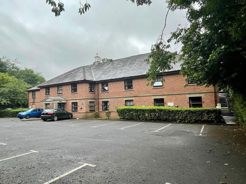 Bolton Rd, Chorley for sale Primary Photo- Image 1 of 12