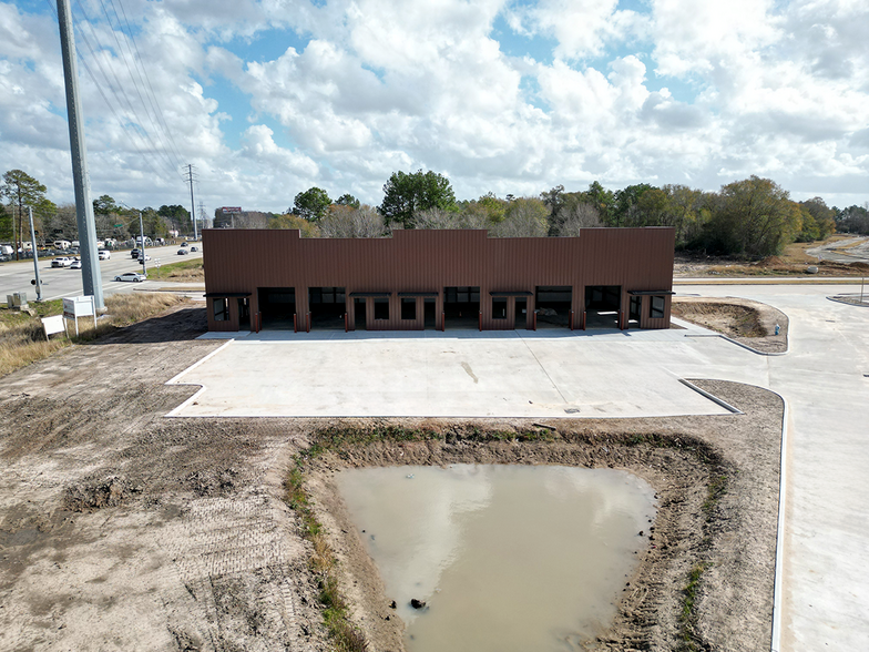 4711 E Richey Rd, Humble, TX for sale - Building Photo - Image 3 of 4