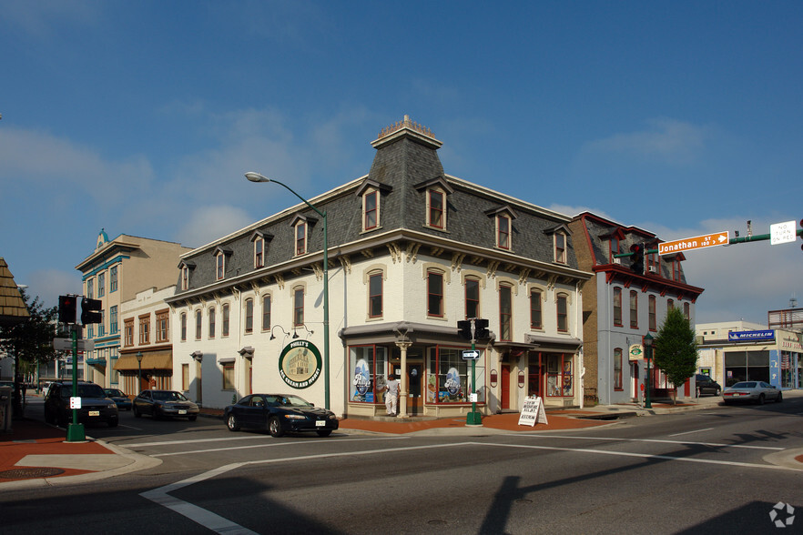 101-105 W Franklin St, Hagerstown, MD for sale - Primary Photo - Image 1 of 1