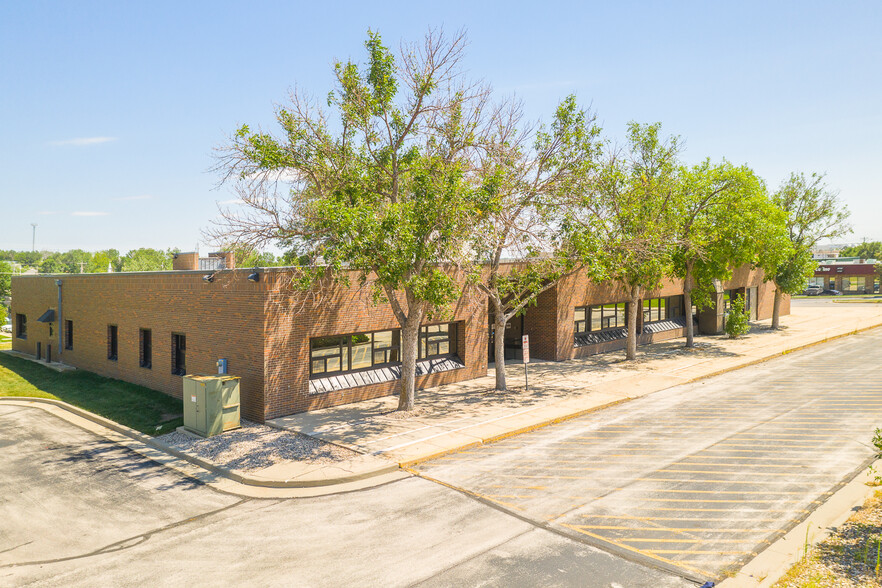 725 N Lacrosse St, Rapid City, SD for sale - Primary Photo - Image 1 of 9