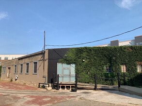 200 Wyandotte St, Kansas City, MO for rent Building Photo- Image 1 of 13