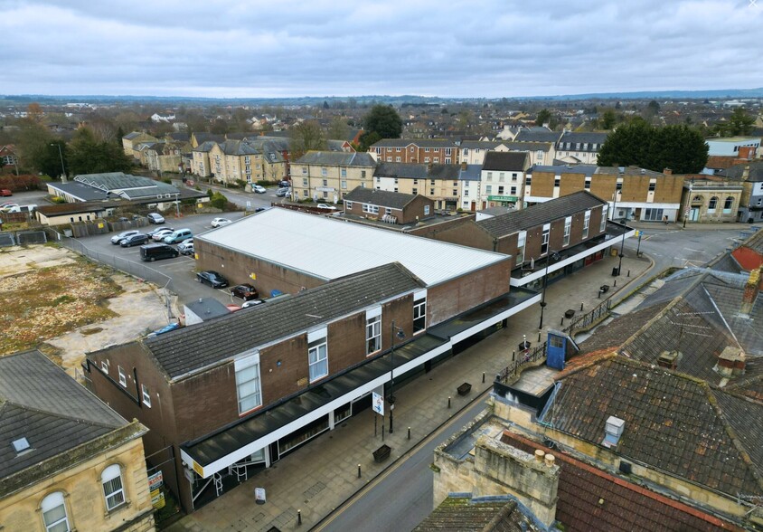 2-12 Bank St, Melksham to rent - Aerial - Image 3 of 3