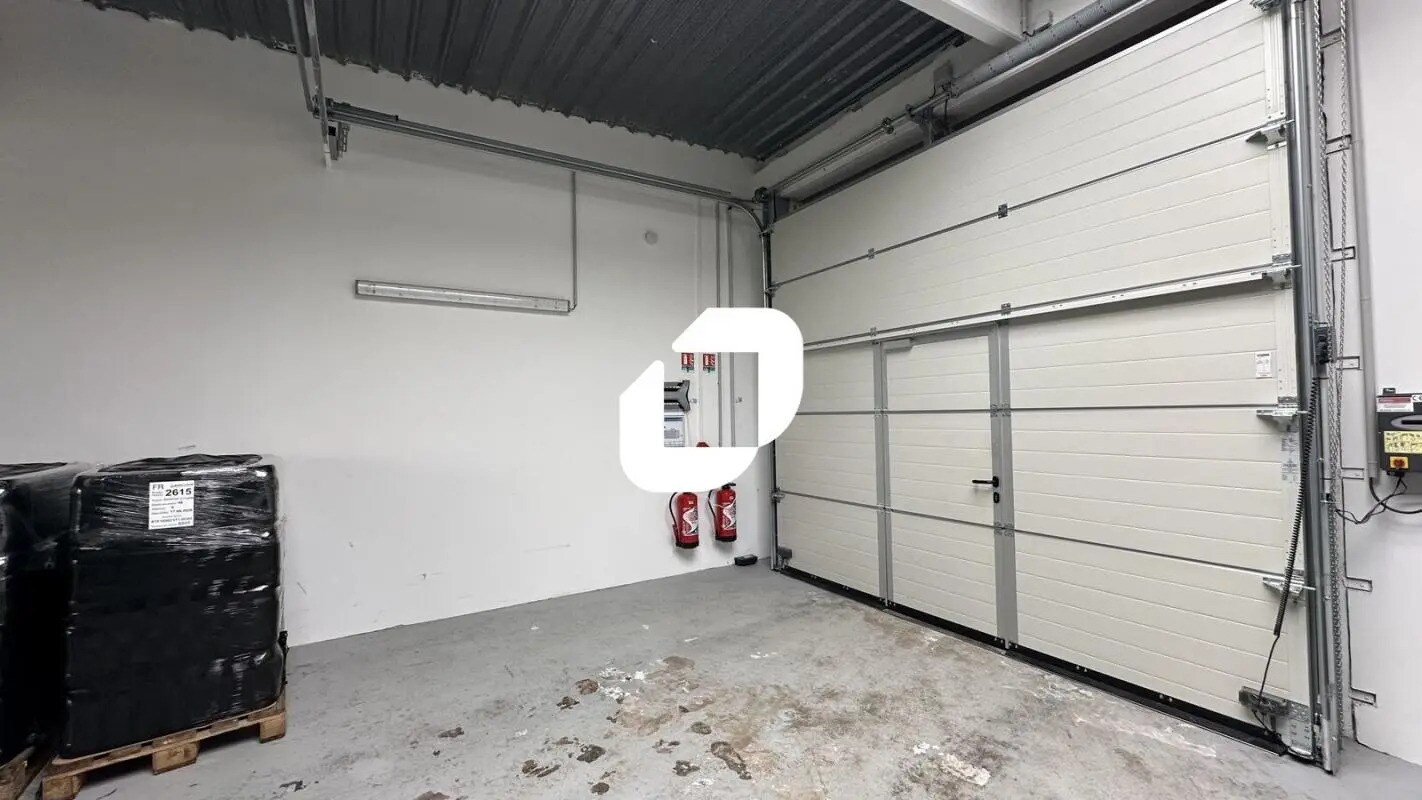 6 B Rue Du Tanin, Lingolsheim to rent Building Photo- Image 1 of 19