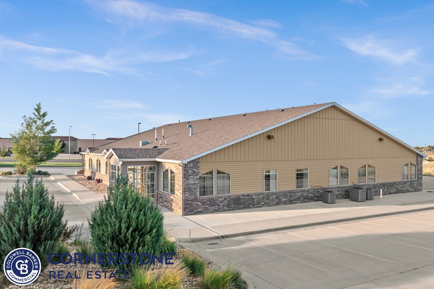 6631 E 2nd St, Casper, WY for sale - Building Photo - Image 1 of 14