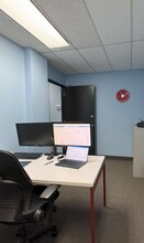 383 Parkdale Ave, Ottawa, ON to rent Interior Photo- Image 2 of 5