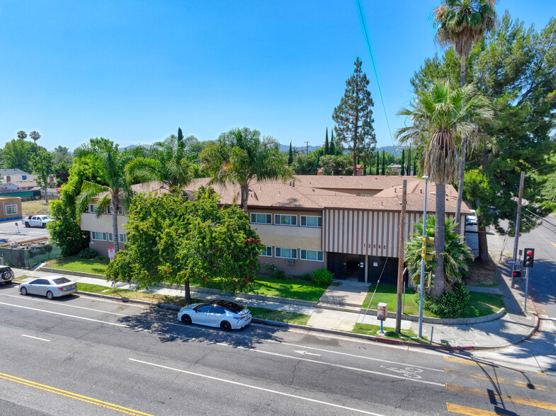 13060 Burbank Blvd, Sherman Oaks, CA for sale - Building Photo - Image 1 of 22