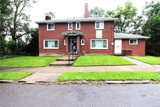 41 Howard Ave, Binghamton, NY for sale Primary Photo- Image 1 of 27