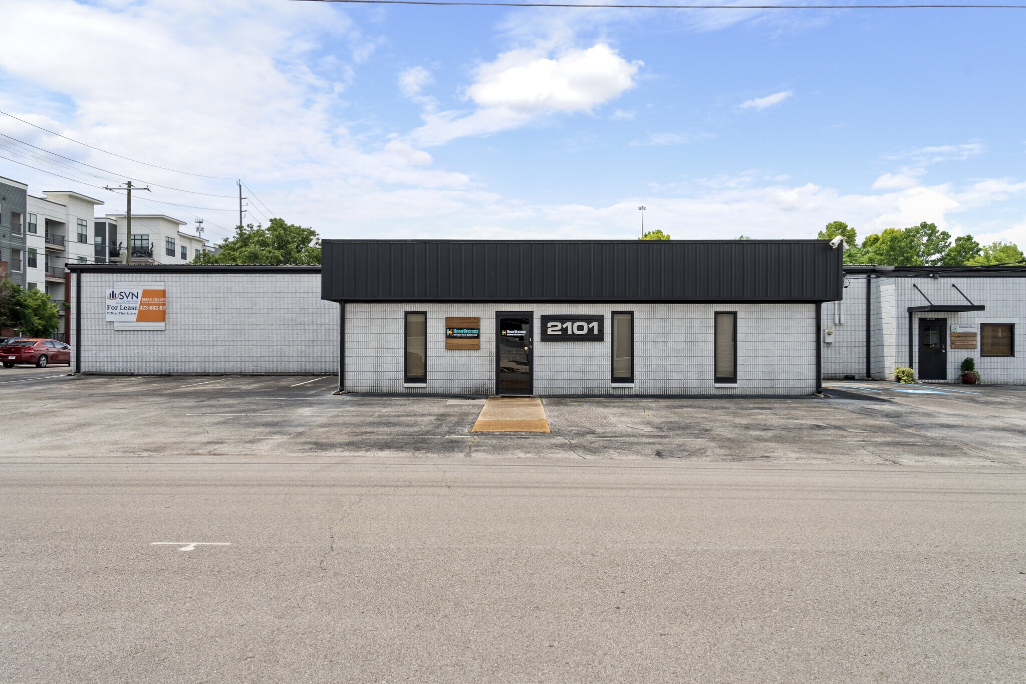 2101 Chestnut St, Chattanooga, TN to rent Building Photo- Image 1 of 19