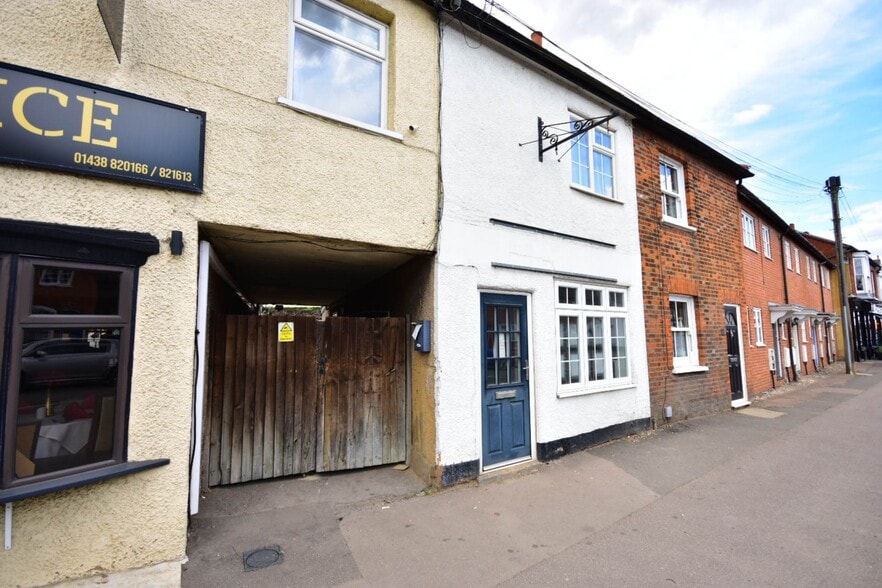 83 High St, Codicote for sale - Building Photo - Image 2 of 2