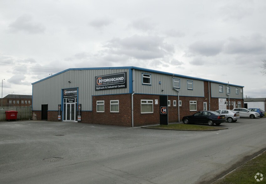 Welsh Rd, Deeside for sale - Primary Photo - Image 1 of 3