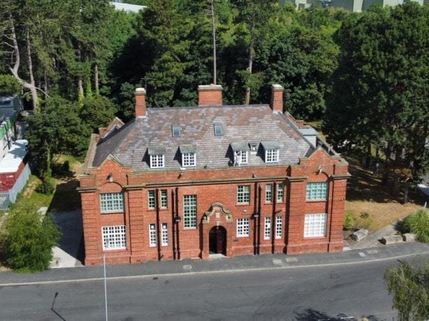 Aber Park, Flint for sale Building Photo- Image 1 of 1