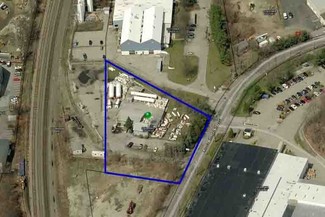 More details for 1060 Lower South St, Peekskill, NY - Industrial for Rent