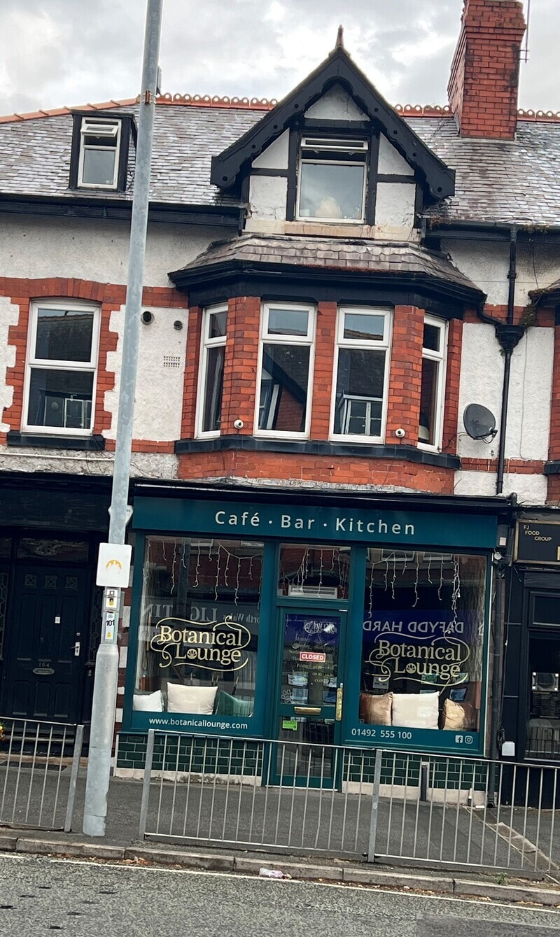 162 Conway Rd, Colwyn Bay for sale Building Photo- Image 1 of 1