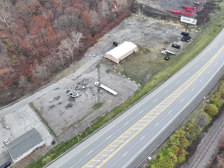 1980 Main St, Follansbee, WV for sale - Building Photo - Image 2 of 3