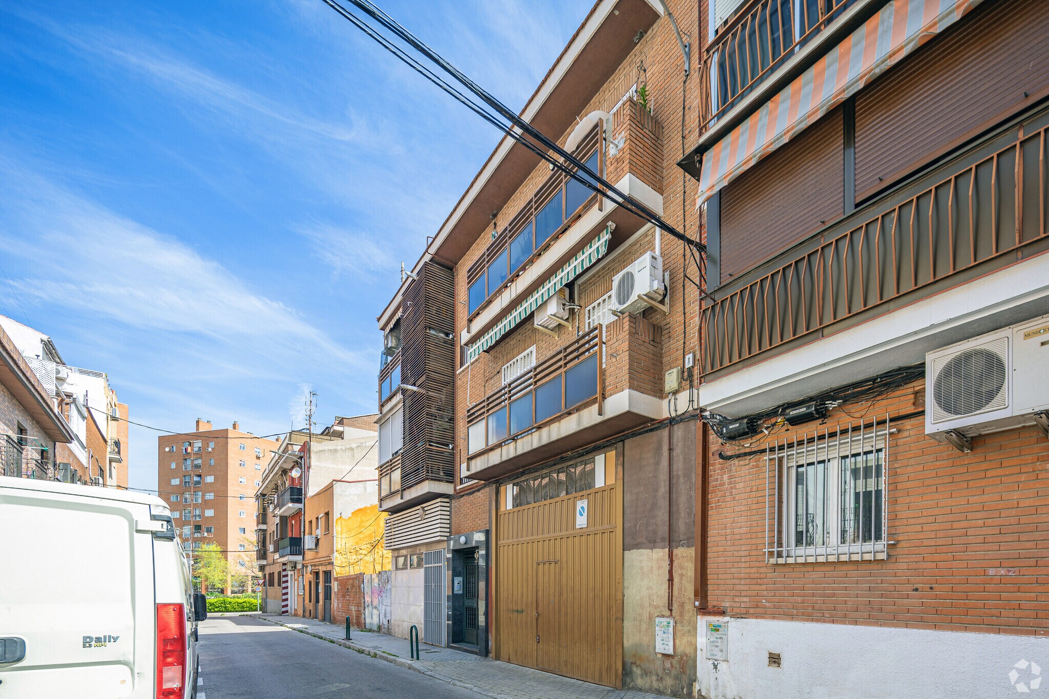 Retail in Madrid, Madrid to rent Primary Photo- Image 1 of 3