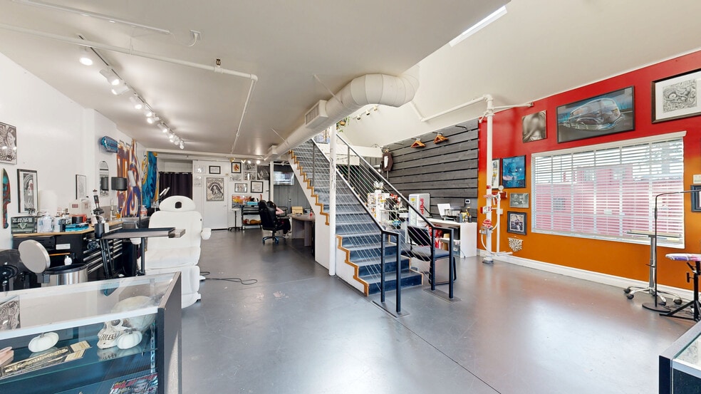 1450-1470 & 1462 W 9th St portfolio of 2 properties for sale on LoopNet.co.uk - Matterport 3D Scan - Image 2 of 23