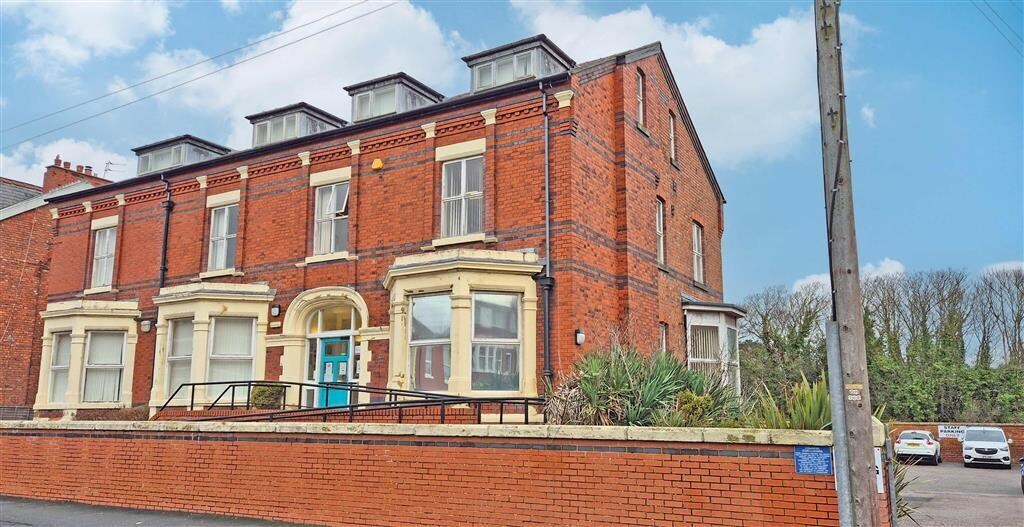155 St. Andrews Rd S, Lytham St Annes for sale Primary Photo- Image 1 of 1