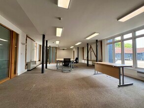 The, Bishop's Stortford to rent Interior Photo- Image 1 of 9