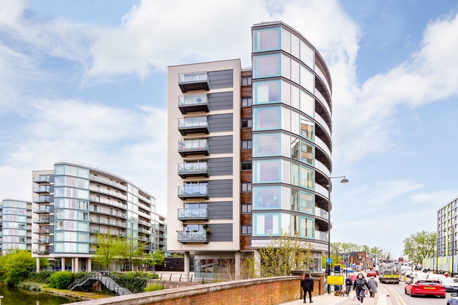 More details for Station Rd, Hayes - Retail for Sale