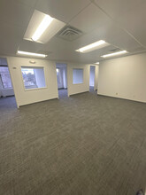 1718-1720 NW Peachtree St, Atlanta, GA for rent Interior Photo- Image 1 of 4