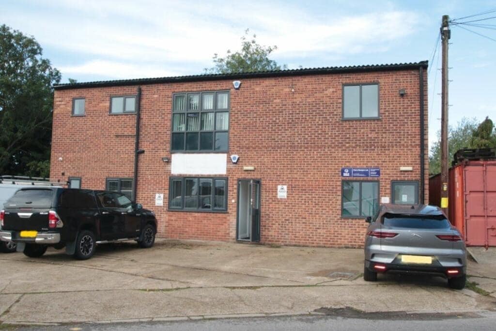 Unit 20 West Station Yard, Maldon to rent Primary Photo- Image 1 of 2