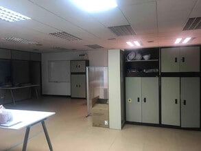 Office in Coslada, Madrid to rent Interior Photo- Image 2 of 10