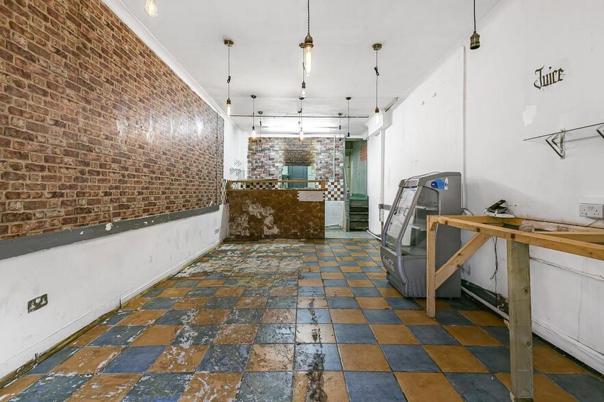 120 Hoxton St, London to rent - Building Photo - Image 3 of 20