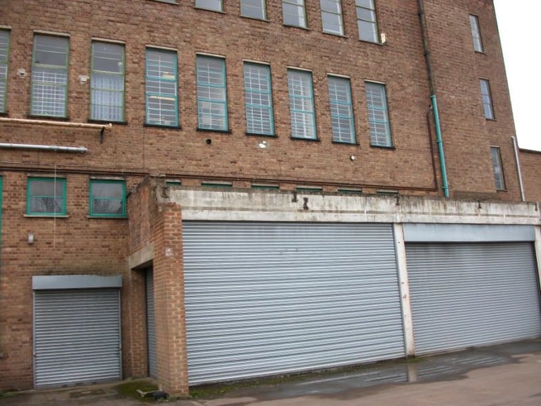 Freehold St, Northampton to rent - Building Photo - Image 2 of 2