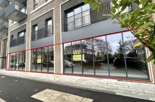 27 Victoria Av, Southend On Sea for sale - Building Photo - Image 1 of 1