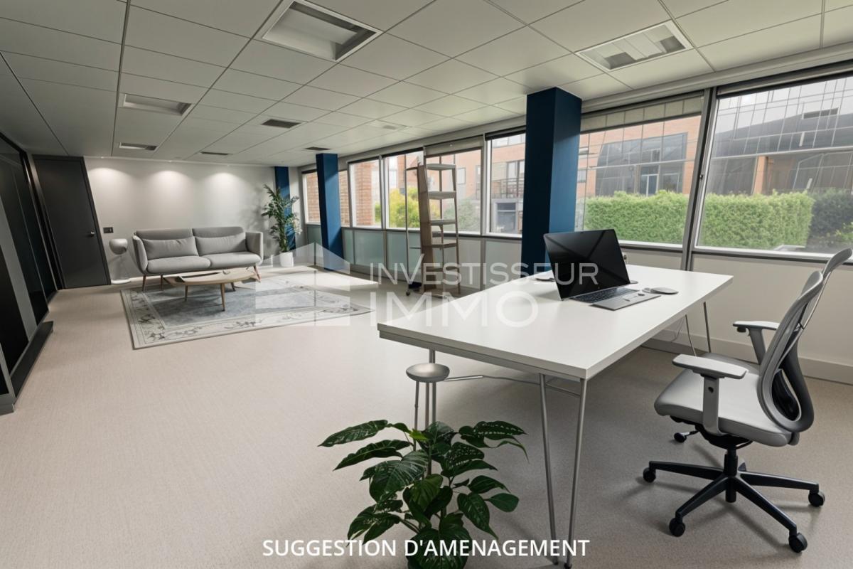 Office in Velizy Villacoublay to rent Interior Photo- Image 1 of 5
