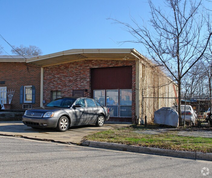 2773 & 2777 Montgomery St portfolio of 2 properties for sale on LoopNet.co.uk - Primary Photo - Image 2 of 2